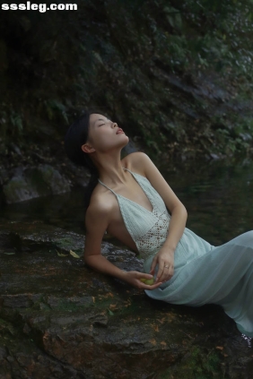 [YITUYU艺图语]2025.11.13 九溪烟树 华老怪HaLo[25P210M]
