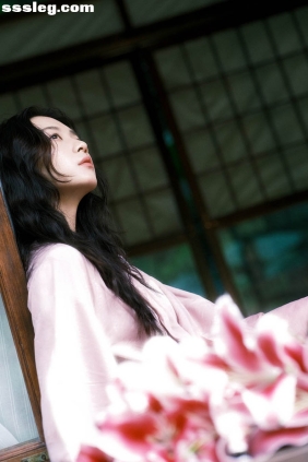 [YITUYU艺图语]2025.12.23 寂寥无人 玺子[37P231M]