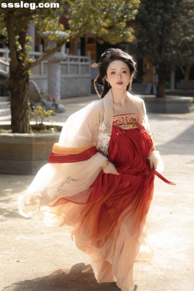 [YITUYU艺图语]2026.02.03 亡国公主 蔸小黄鸡[11P158M]