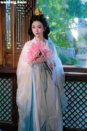 [YITUYU艺图语]2026.01.05 观音逃下莲台了还会回去吗[9P122M]