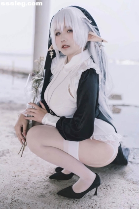 阿半今天很开心 精灵修女[28P204M]