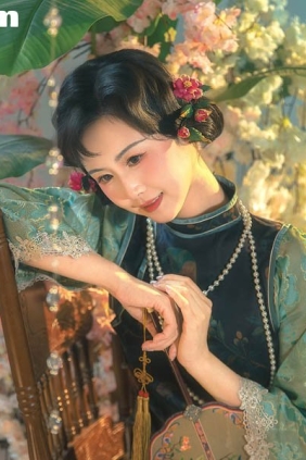 [YITUYU艺图语]2025.11.27 一身诗意千寻瀑 花花子萧Sakura[10P249M]