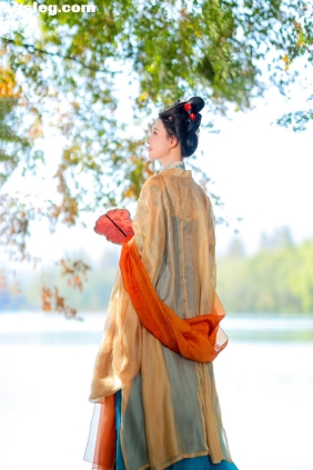 [YITUYU艺图语]2025.12.13 最是橙黄橘绿时 黎夏Sweet[17P216M]
